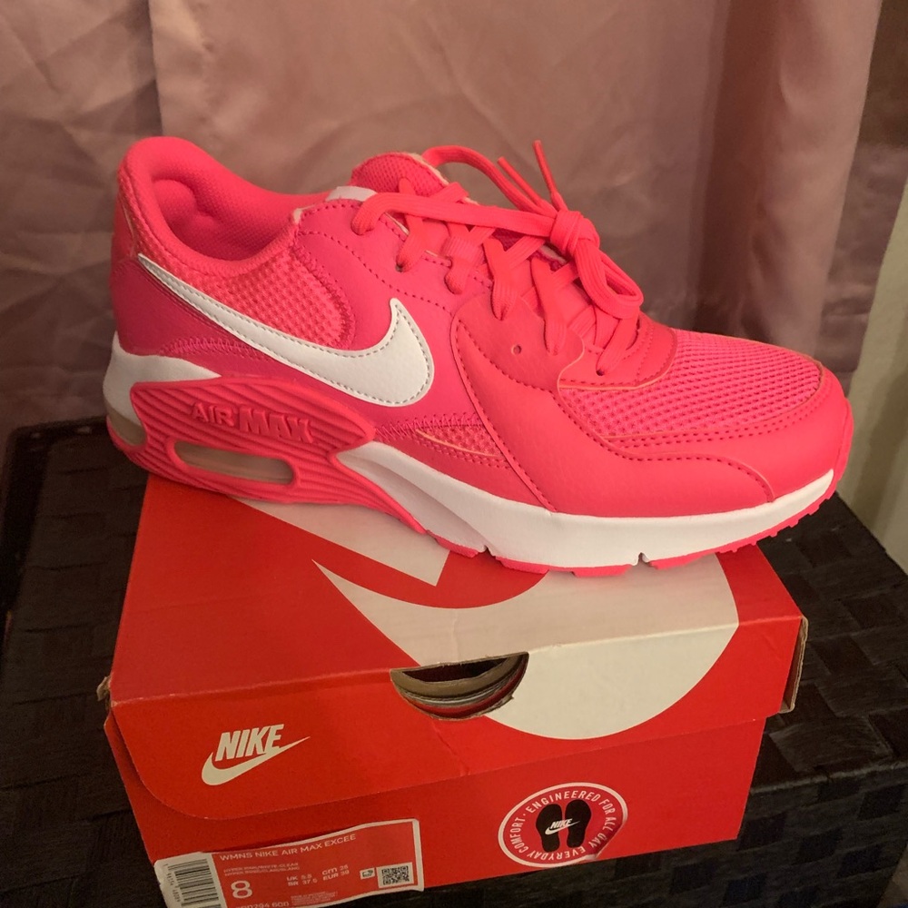 Nike Women's Pink Air Max Sneakers